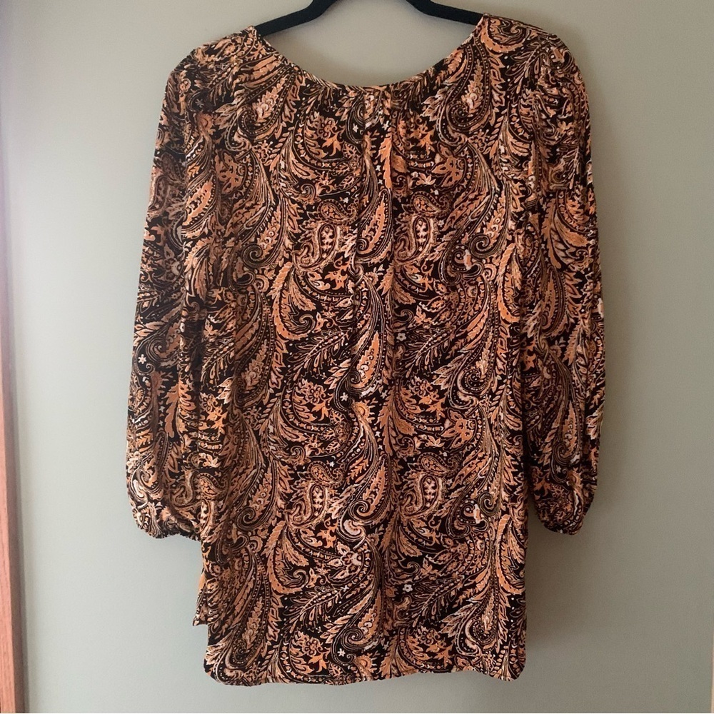 Bar III Long Sleeve Patterned Blouse with Black Tassels. Size Large - Picture 4 of 5